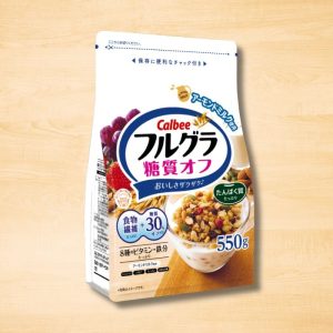 Ngũ cốc trái cây Calbee Frugra giảm đường 550g